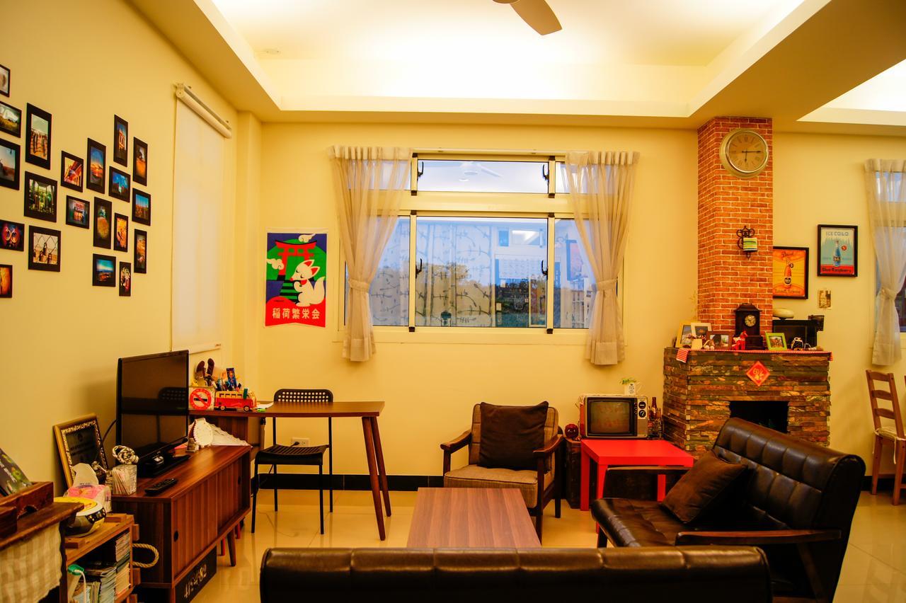 Happy Tree Hostel Jinning Exterior photo